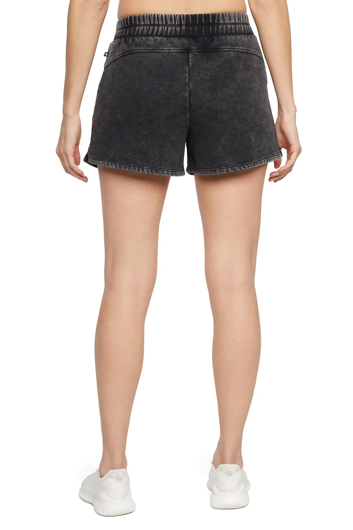 4" Elle Short