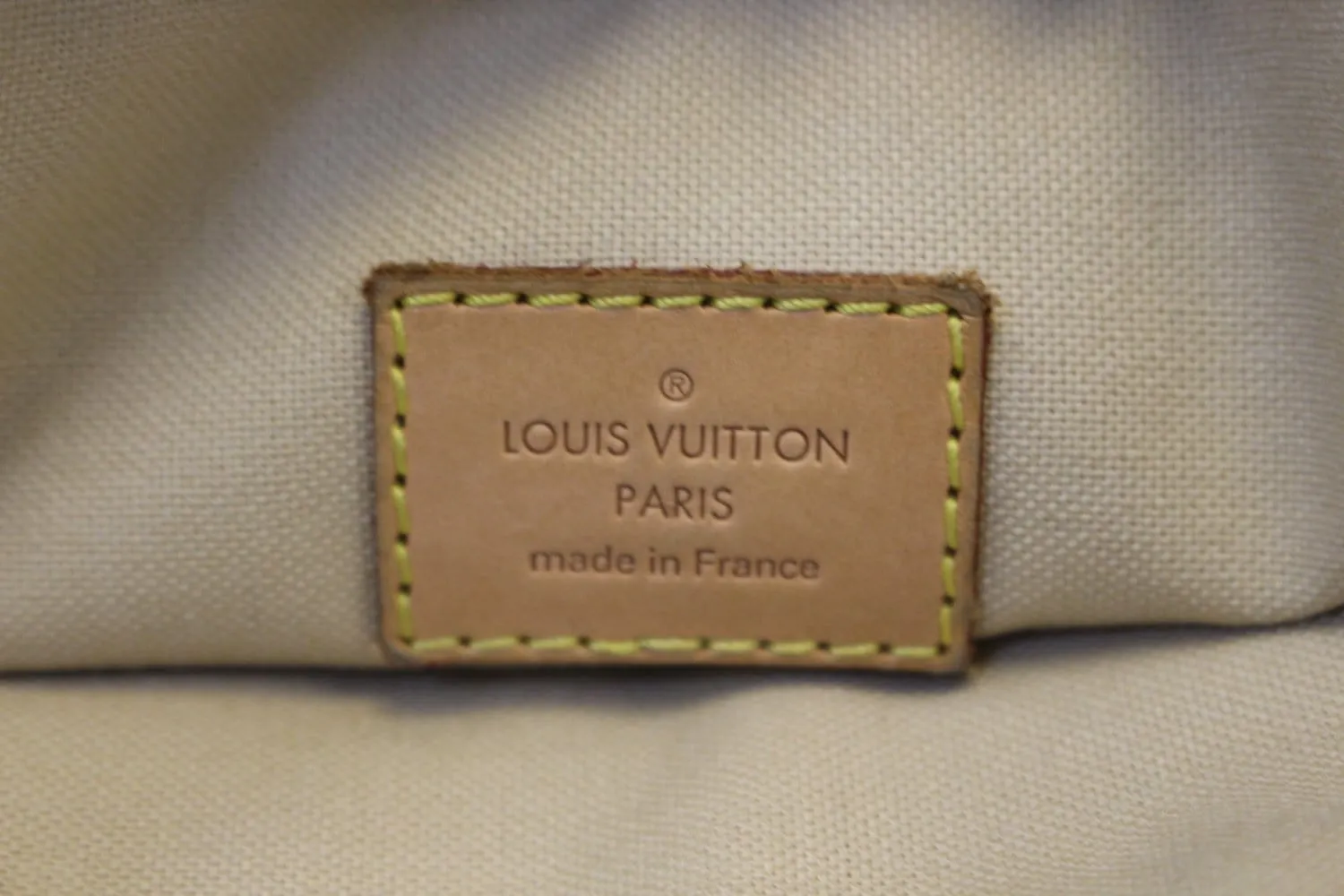 LOUIS VUITTON Damier Azur Pochette Bosphore Crossbody Bag