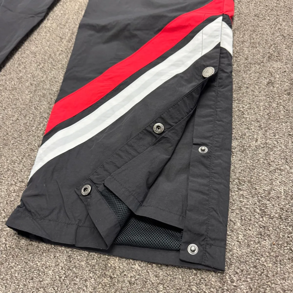 Valabasas HAWK (BLACK MULTI)