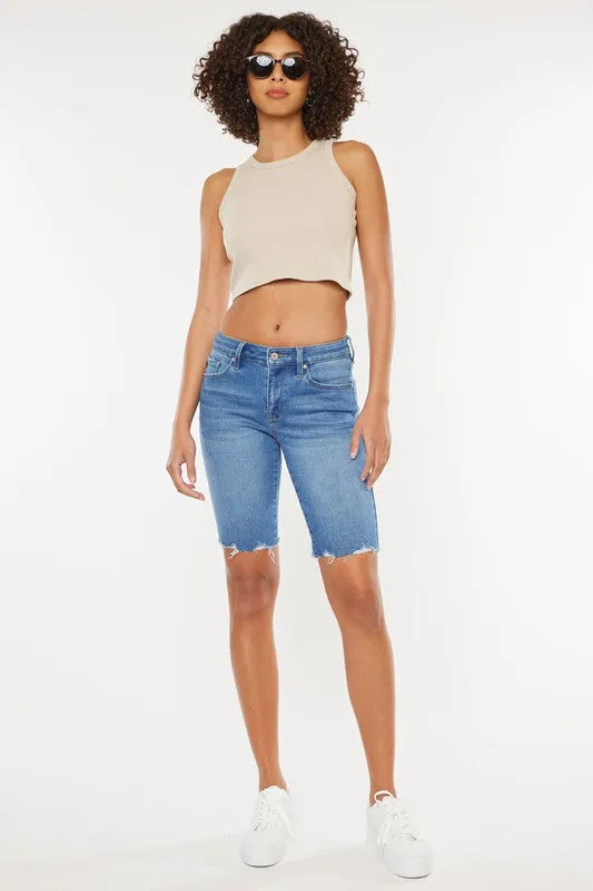 Zeyda Mid-rise Bermudas by Kancan // Medium Wash